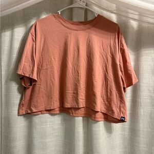 Under Armour Women's Peach Crop Top